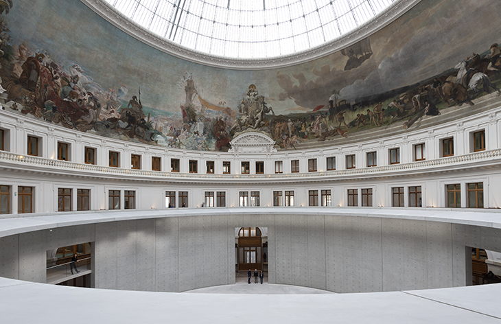 La coupole de la Bourse de Commerce et l'étonnant cylindre de béton de Tadao Ando