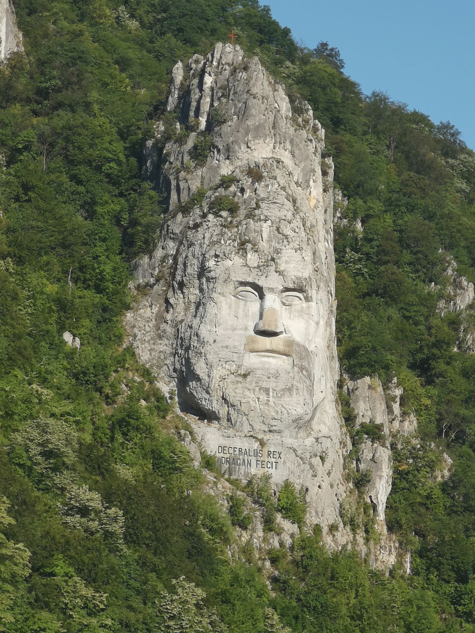 La sculpture de Décébale, près des Portes de Fer