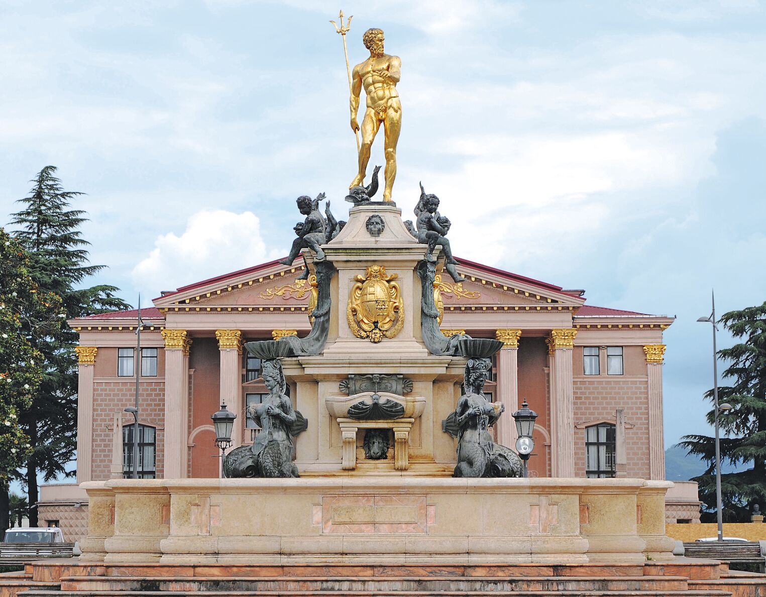 La fontaine de Neptune, à Batoumi